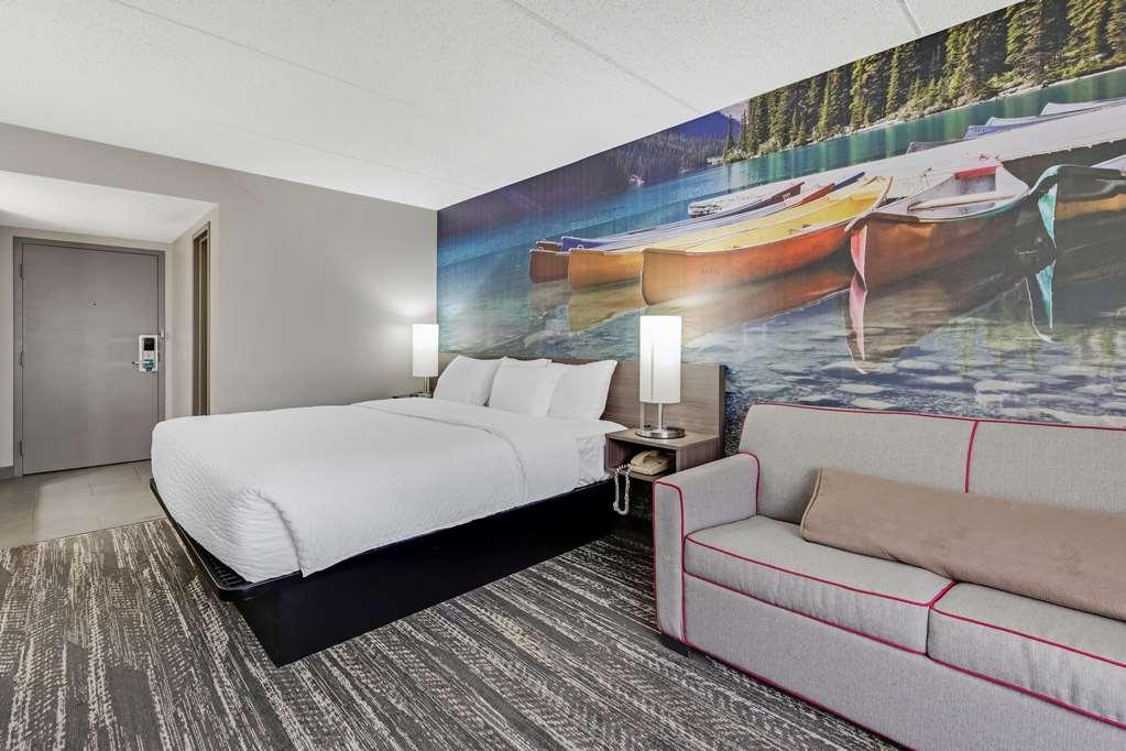 Clarion Pointe Near Erie Casino Hotel Kearsarge Ruang foto