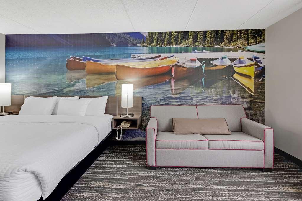 Clarion Pointe Near Erie Casino Hotel Kearsarge Ruang foto