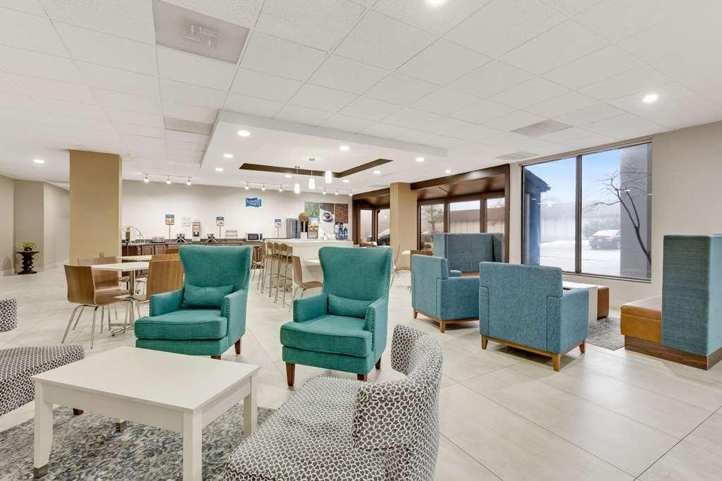 Clarion Pointe Near Erie Casino Hotel Kearsarge Interior foto